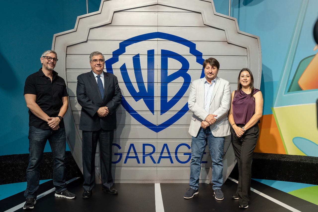 Casa Warner abre sus puertas en Ecuador.