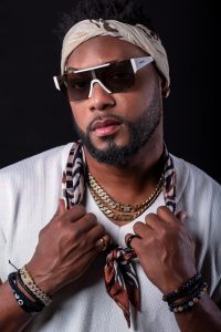 MACH & DADDY  «A LO GRANDE”  EN ECUADOR.